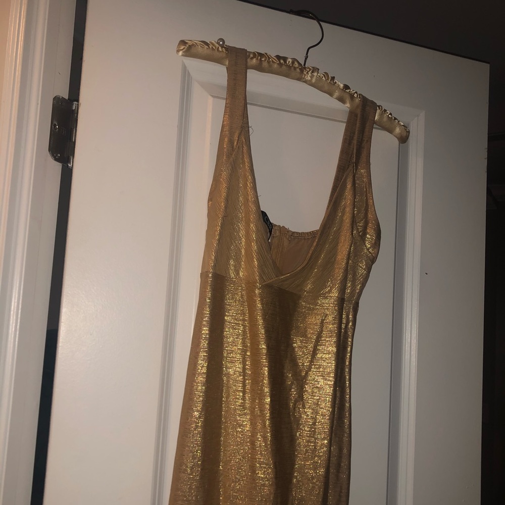 Brilliant gold  skintight cocktail dress
